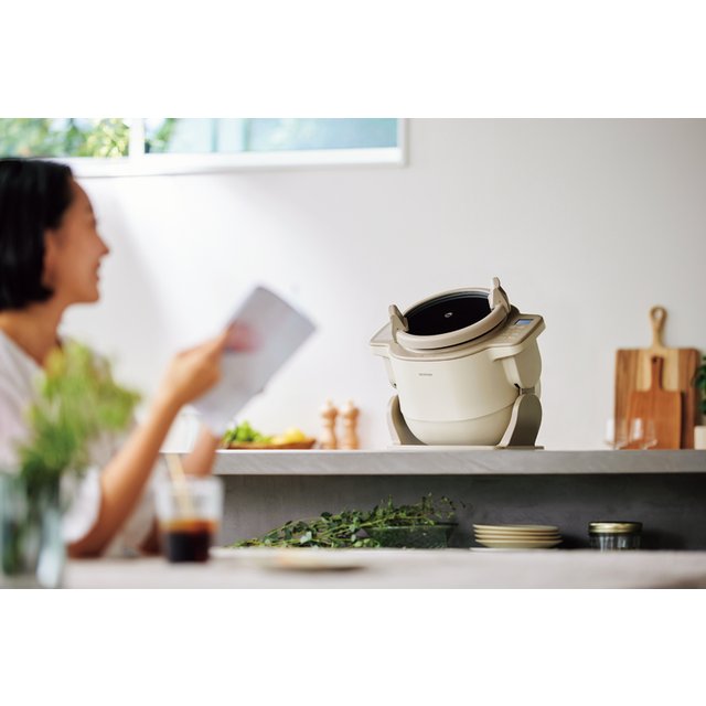 アイリスオーヤマ　自動かくはん式調理機　CHEF　DRUM　アイボリー
