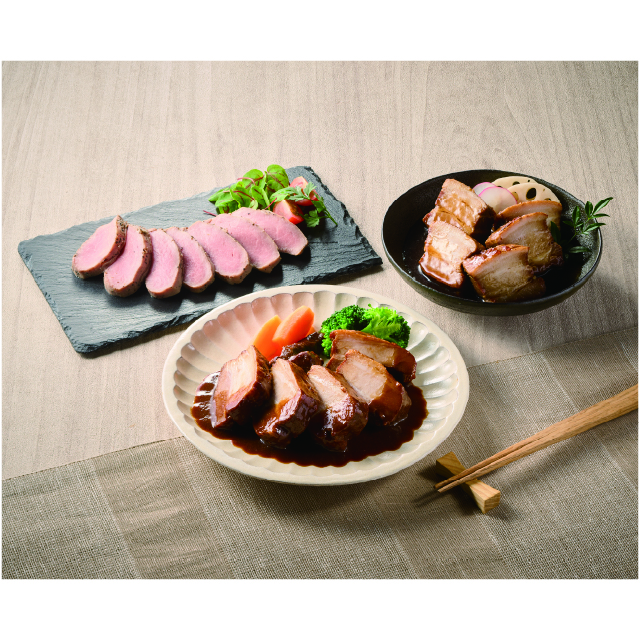 ３種のこだわり肉料理