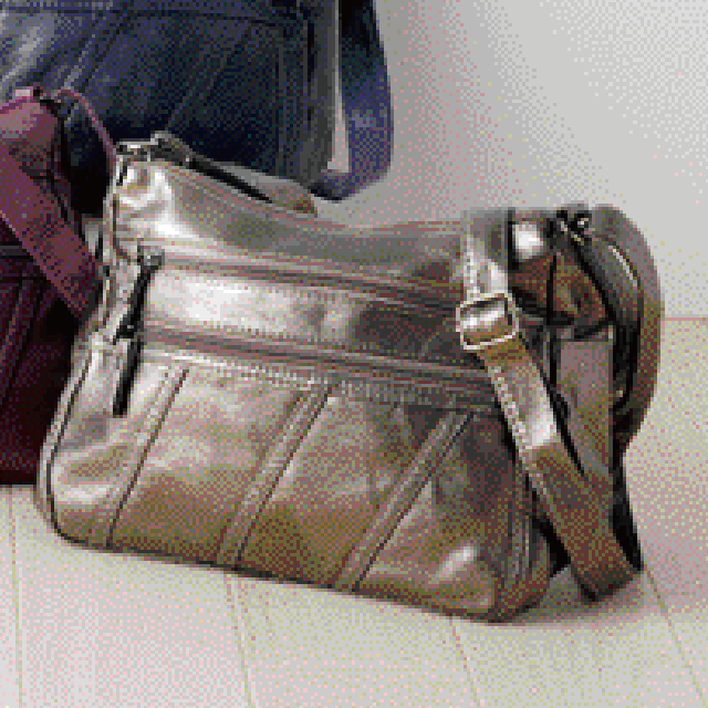 風合いやわらかショルダーバッグ　ゴールド